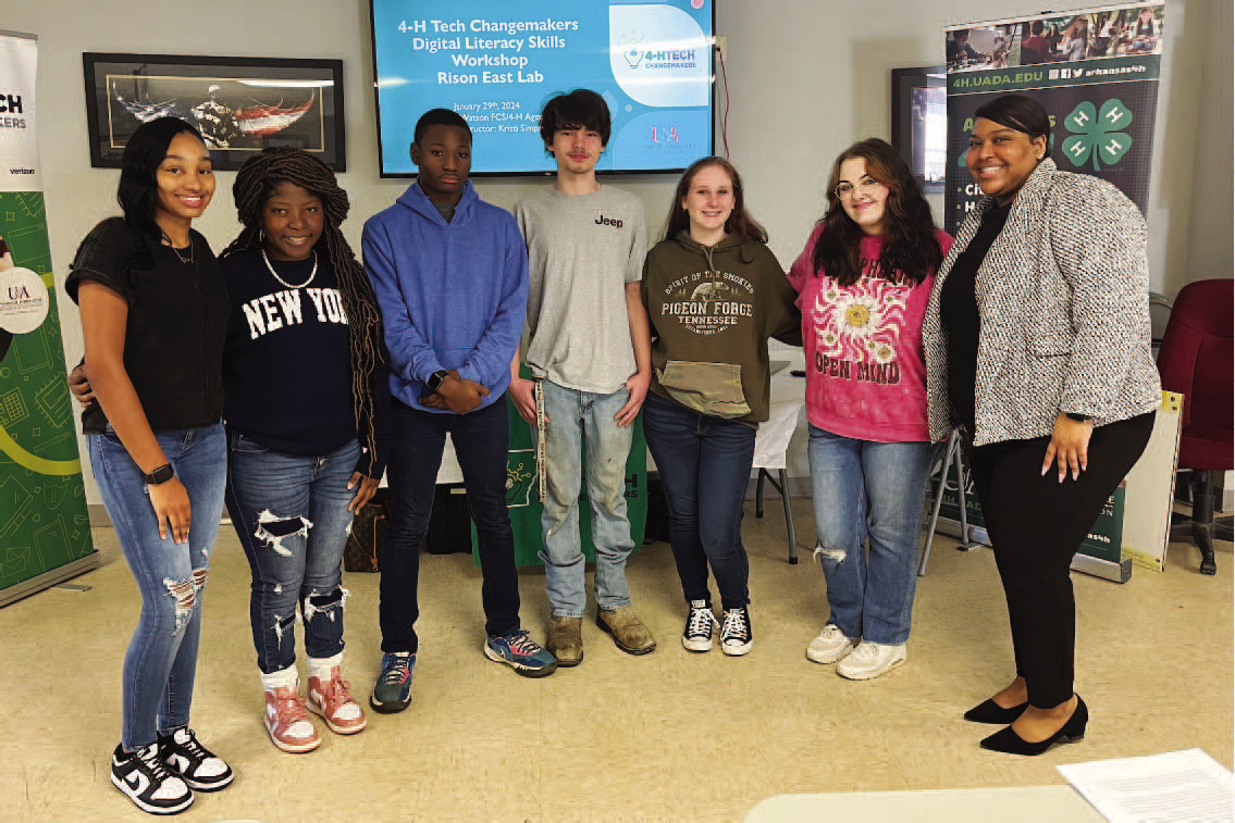4-H Holds Digital Literacy Skills Class