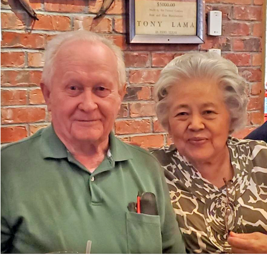 Paul and Su Lackey