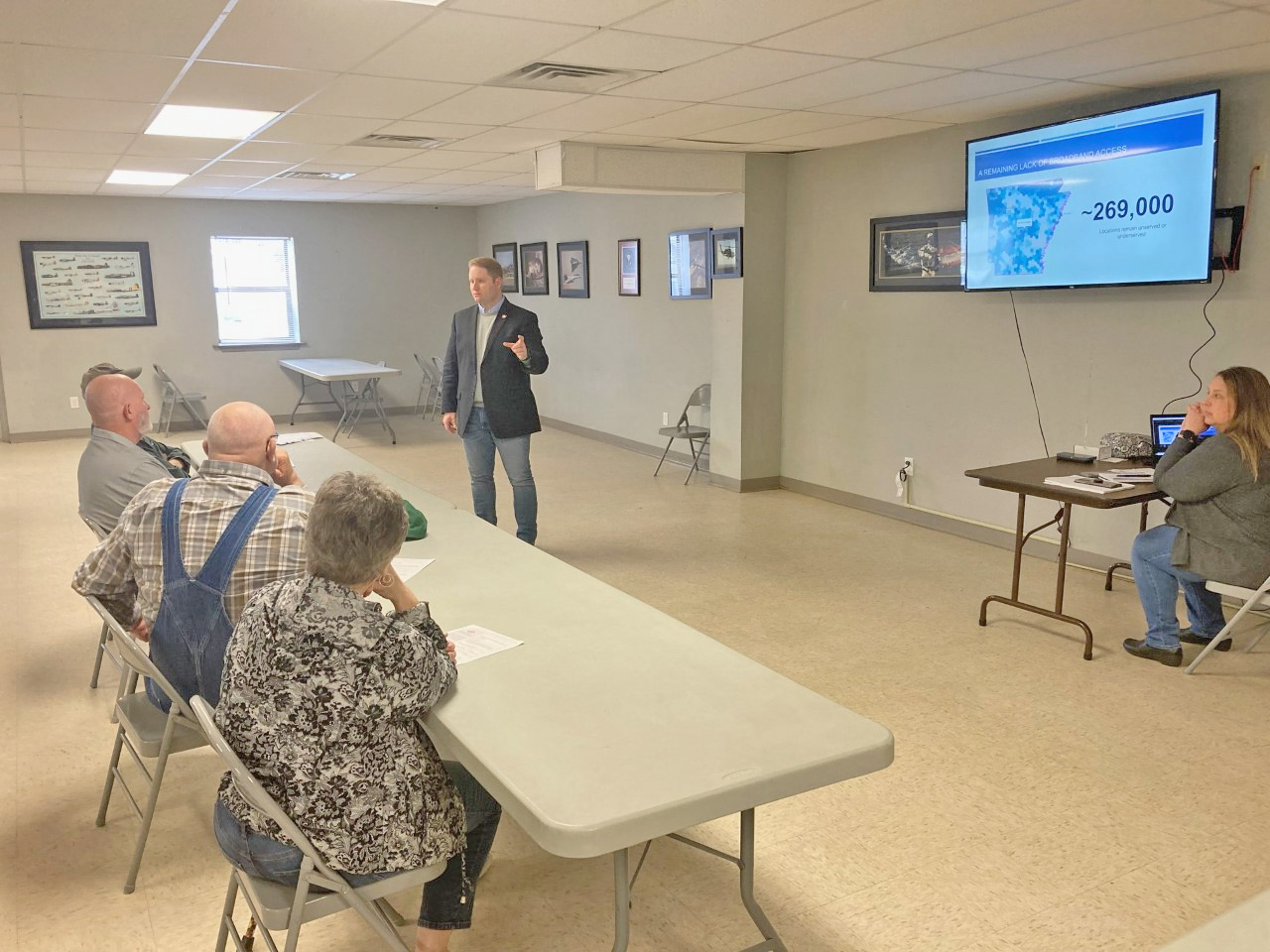 Howie lays out state's broadband plans.