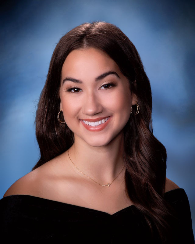Valedictorian Kendall Sanchez