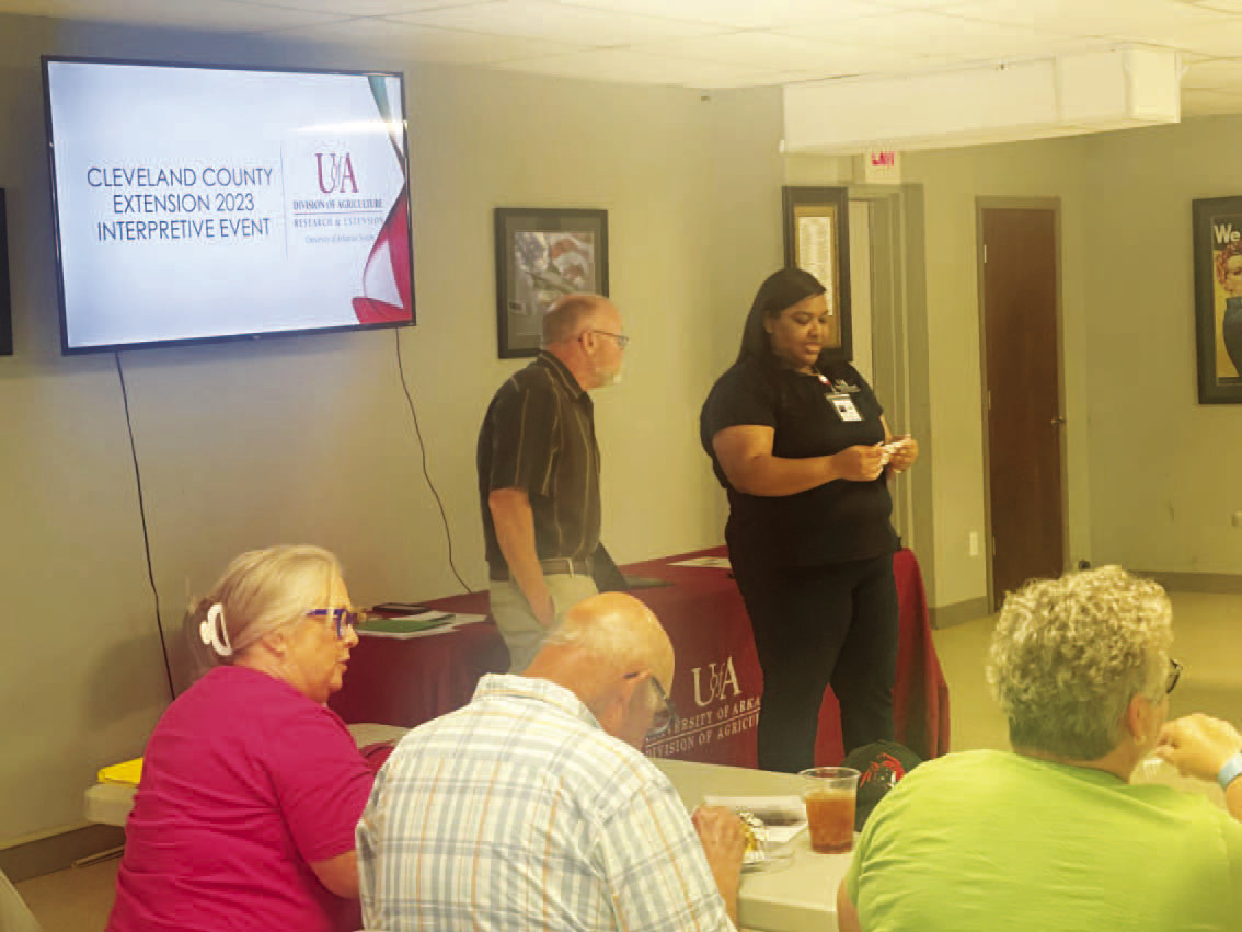 Extension Office Hosts Interpretive Event
