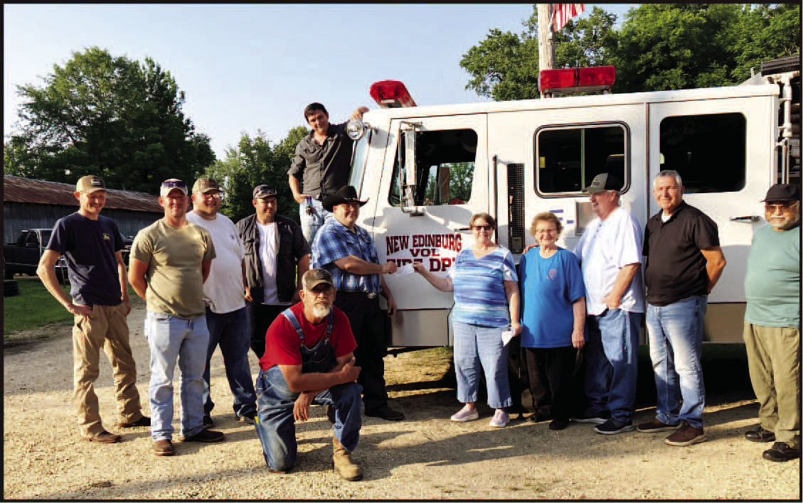 Re-New-ing Edinburg Donates to Fire Department