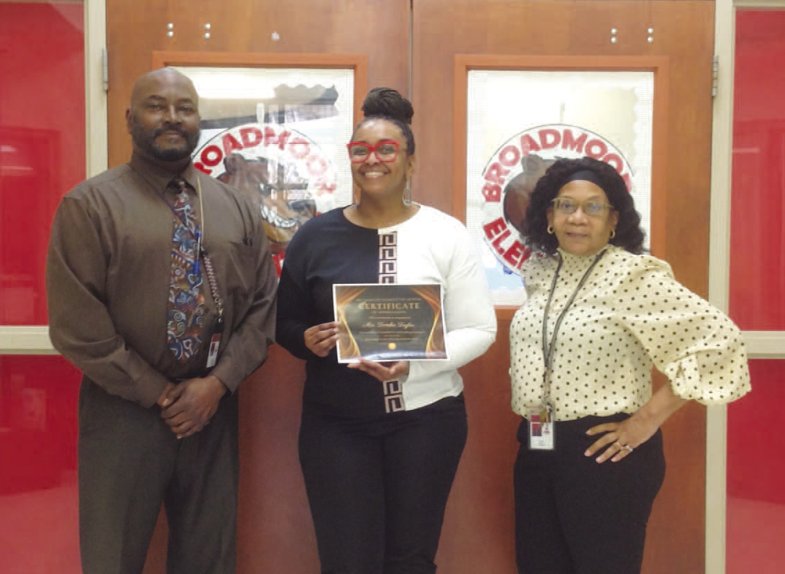 Ashley Granberry (center)