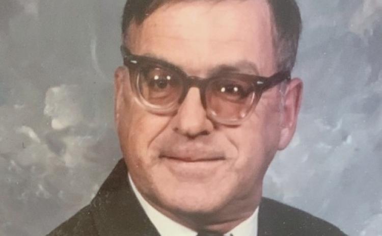 Rev. Kenneth Ray Brown, 82, of Kingsland, went to be with the Lord, September 4, 2022, at Jefferson Regional Medical Center.