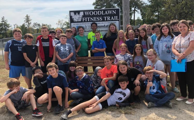 4-H Group Recycles to Create Bench at Woodlawn
