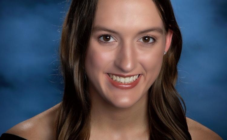 Valedictorian Annie Davidson