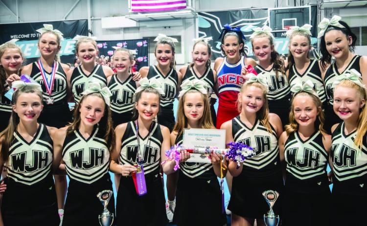 Woodlawn Junior High Cheerleaders