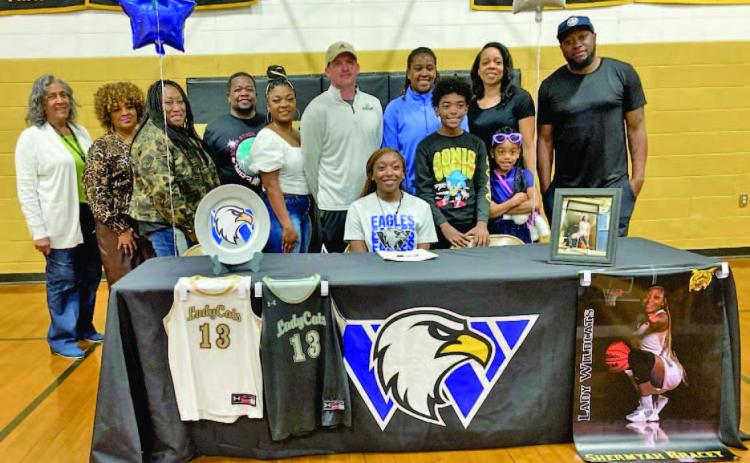 Bracey Signs With Williams Baptist