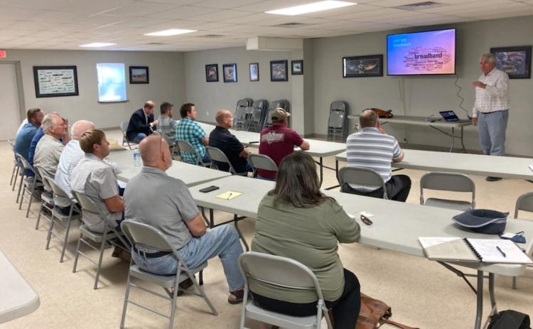 Meeting Discusses County’s Options for Faster Internet