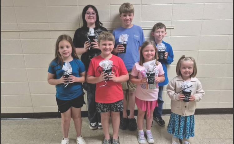 These WES September “Paw”sitive Students of the Month were nominated by their homeroom teacher for their exemplary behavior! Back Row Left to Right - Paislee Vidrine (5th grade), Lucus Brockling (6th grade), Riley Reed (4th grade) Front Row Left to Right - Alexis Spakes (3rd grade), Grayson Sipes (2nd grade), Madisyn Shell (1st grade), Emerson Ashcraft (Kindergarten).